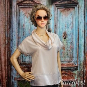 🔴 4/$20 Bossini Satin Blouse